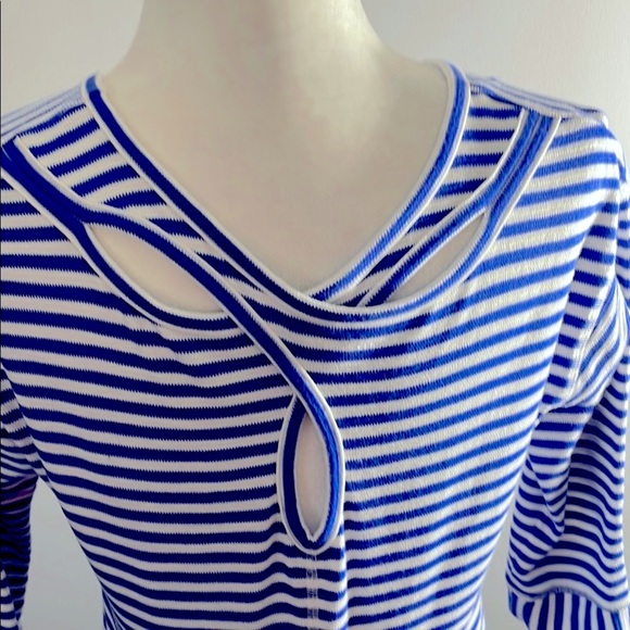Talbots Blue & White Shirt Key Hole Details at Back Neckline 3/4 Sleeves Size SP - Picture 5 of 8